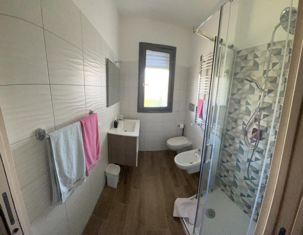 Dolcecasaleogiu Con Parcheggio Coperto Gratuito Apartment Vitinia ภายนอก รูปภาพ